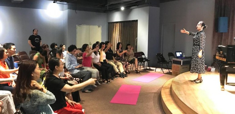 声乐（二）/周一19:30-21:00李老师